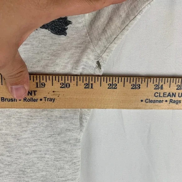 Hotel California Todos Santos Mexico T-Shirt Mens L Grey Floral Graphic Thrashed - Picture 10 of 12